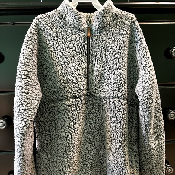 Time Tru Fuzzy Pullover - Picture 1 of 3